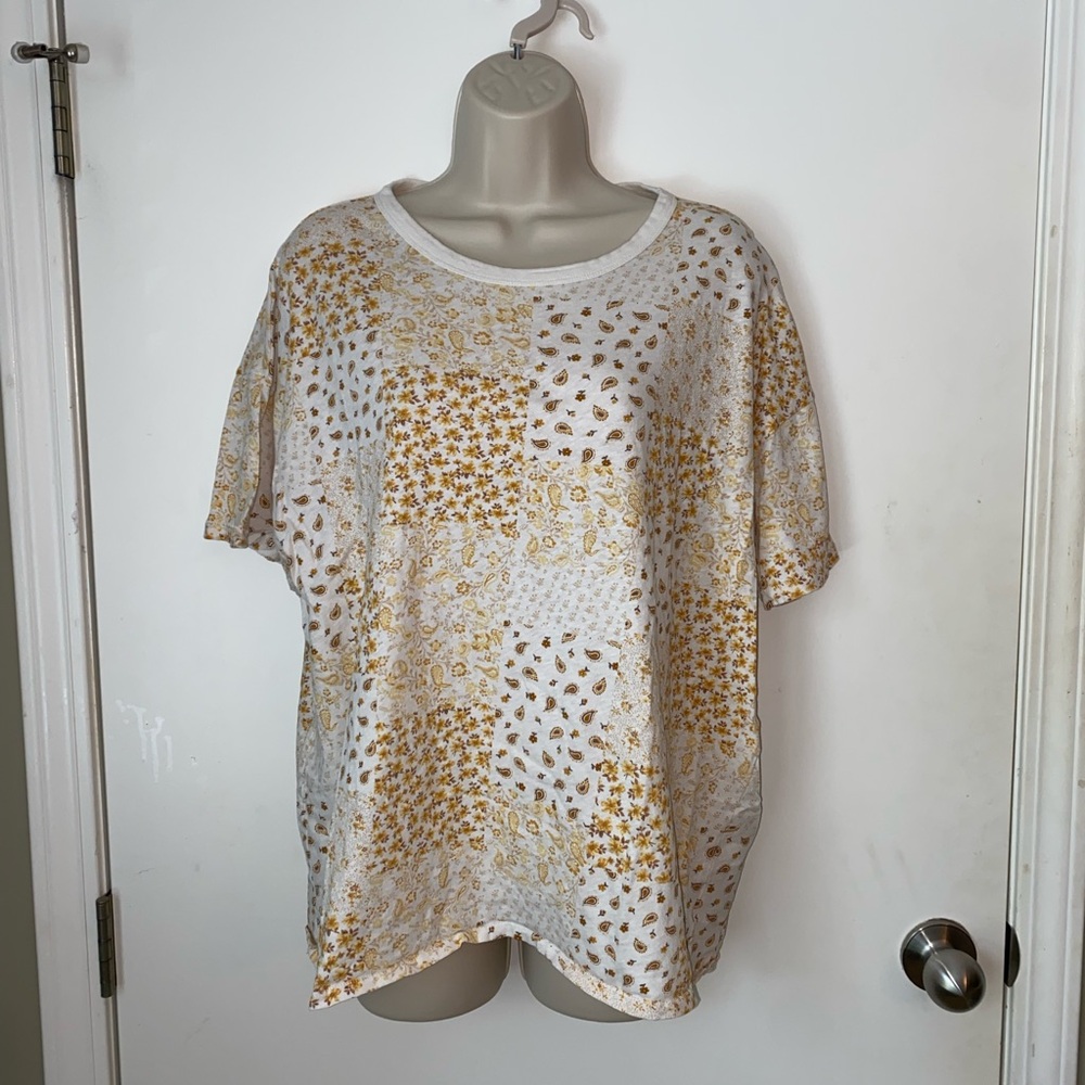 American eagle t shirt